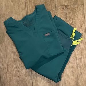 FIGS XS Petite Set - Cactus